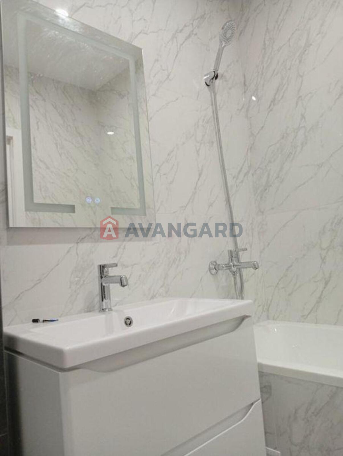 1 ��. ��������, 38/-/10 ��. �., 7/10 ������ ���� 17