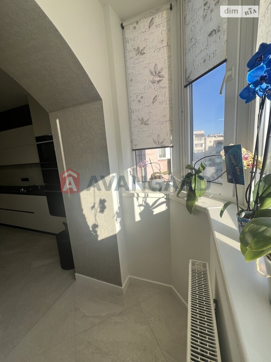 3 ��. ��������, 94/53/- ��. �., 7/9 ������ ���� 25