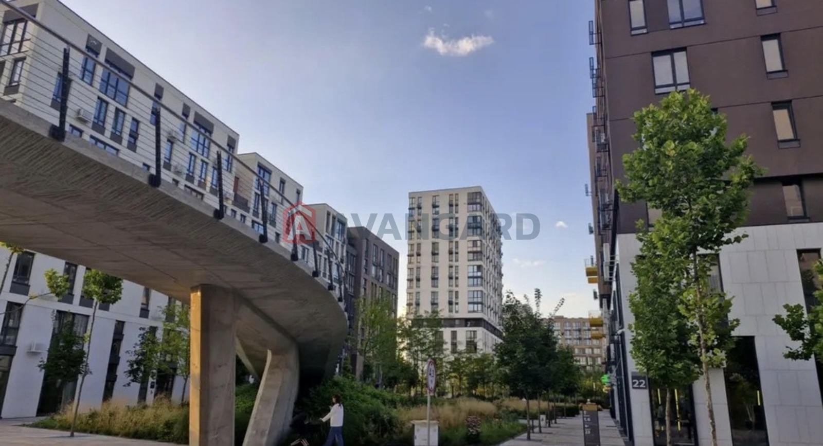 3 ��. ��������, 124/45/29 ��. �., 7/7 ������ ���� 5