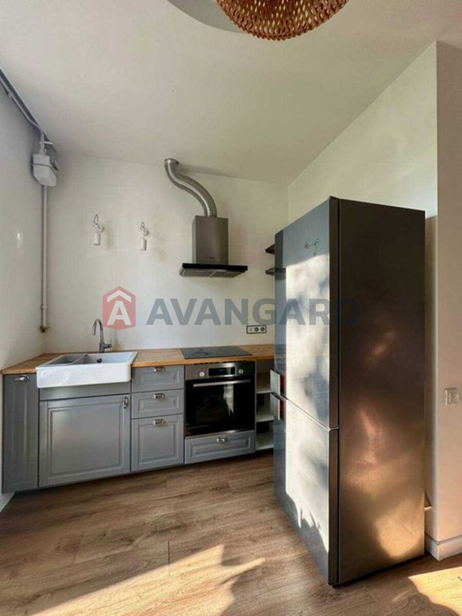 1 ��. ��������, 54/-/5 ��. �., 4/5 ������ ���� 3