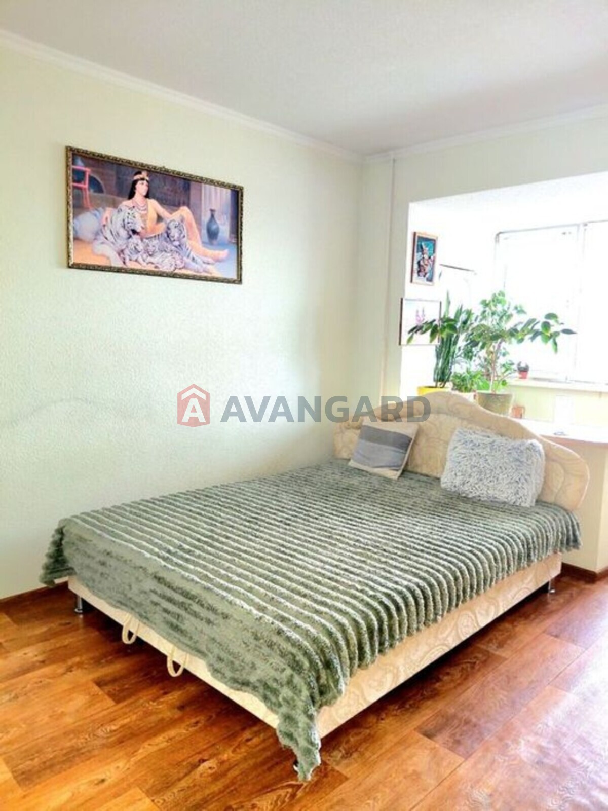 2 ��. ��������, 52/-/8 ��. �., 7/9 ������ ���� 5