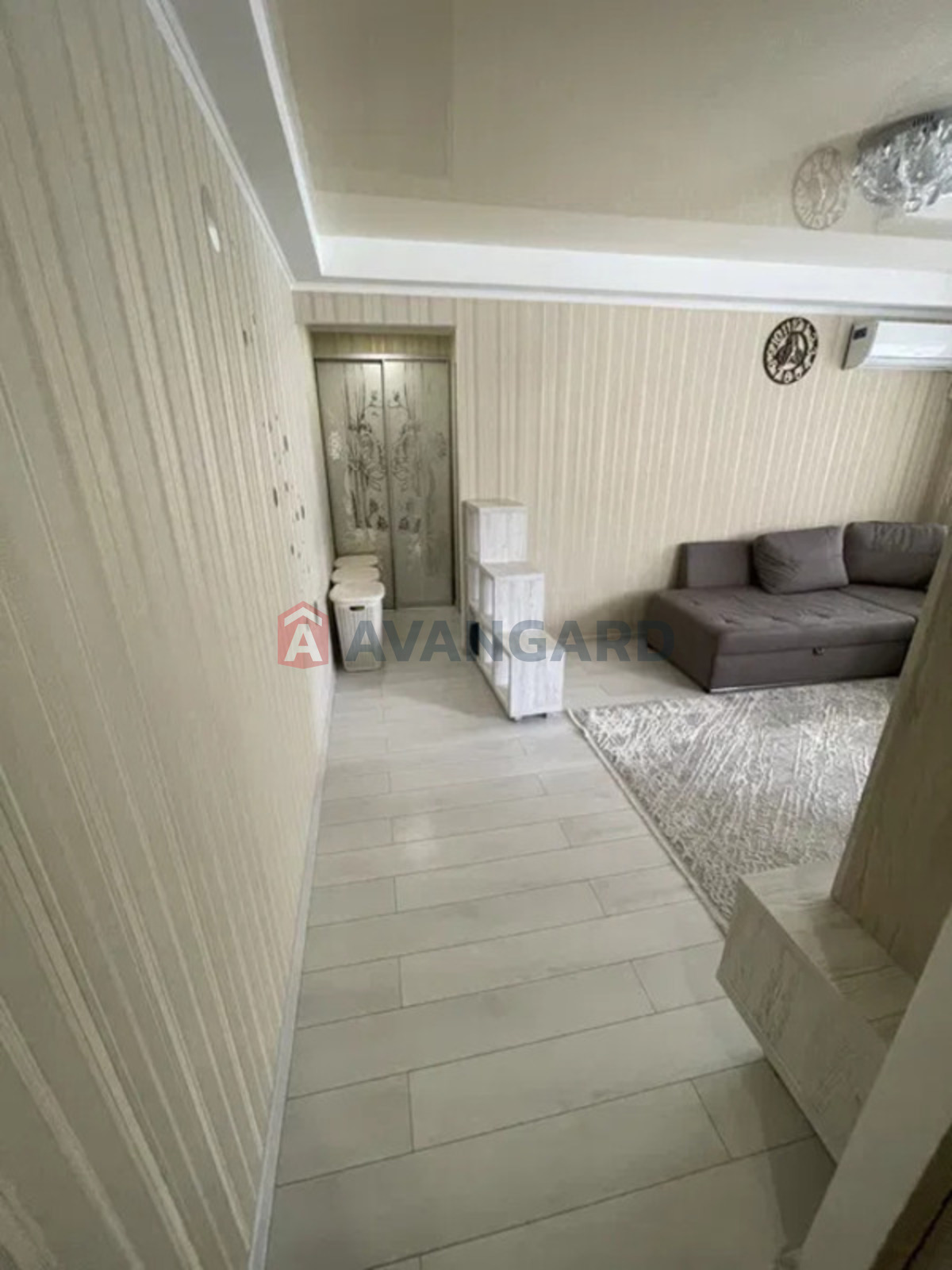 2 ��. ��������, 46/-/6 ��. �., 3/5 ������ ���� 2