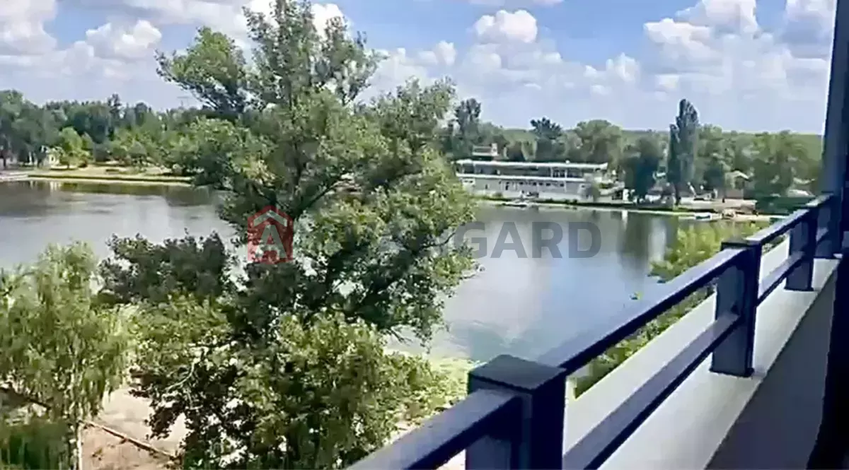 2 ��. ��������, 53/-/12 ��. �., 3/9 ������ ���� 2