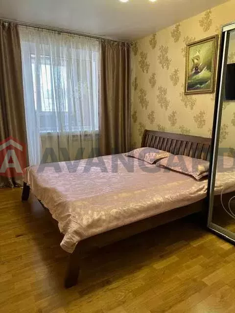 3 ��. ��������, 85/-/12 ��. �., 15/16 ������ ���� 5