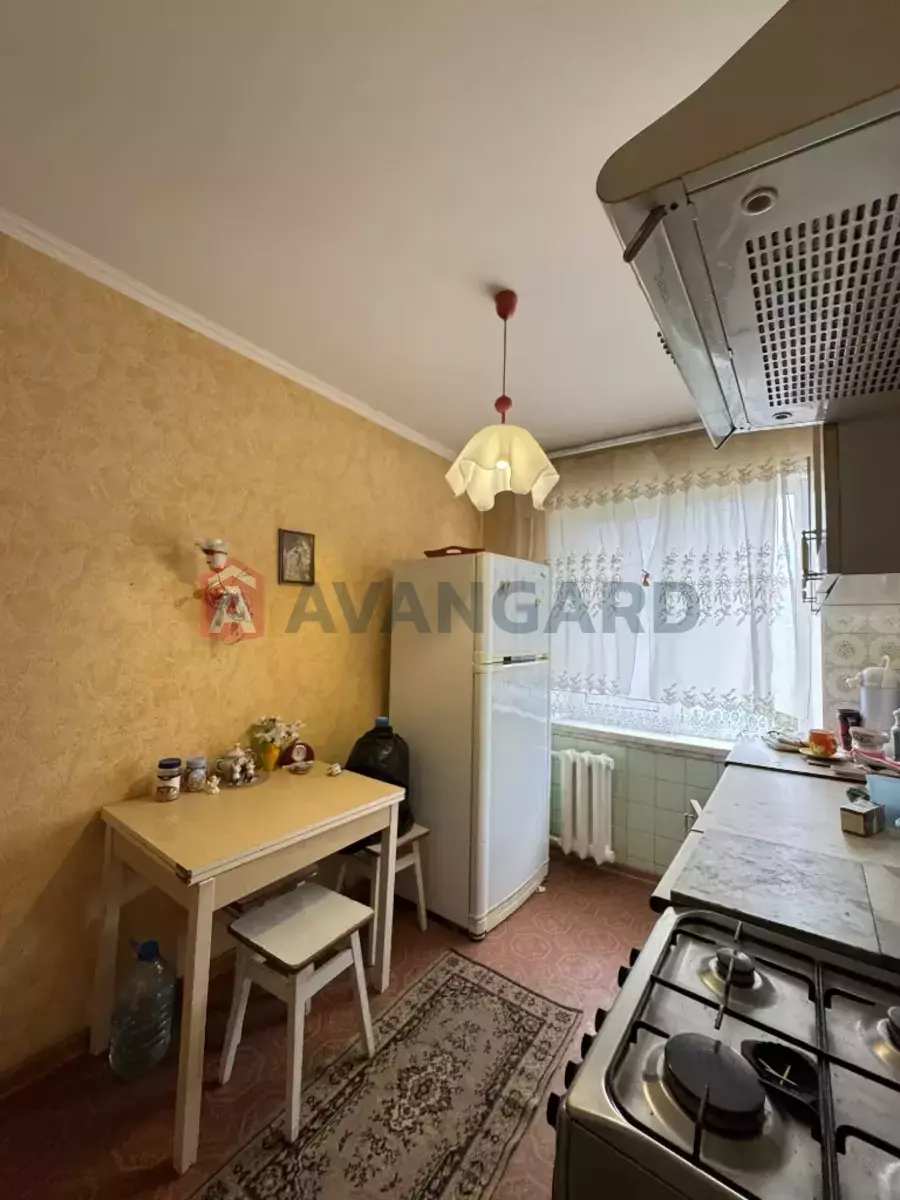 3 ��. ��������, 60/-/- ��. �., 7/9 ������ ���� 11