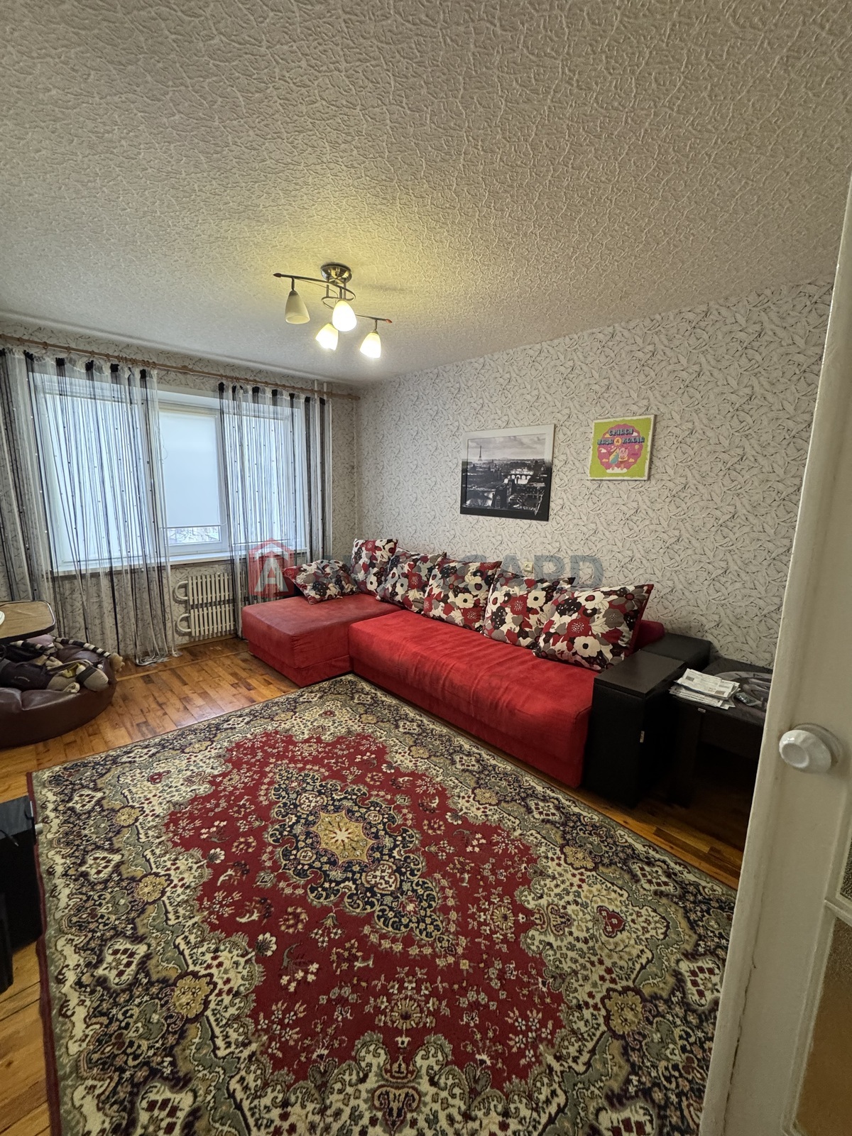 3 ����. ��������, 70/-/9 ��. �., 3/9 ���� ���� 14