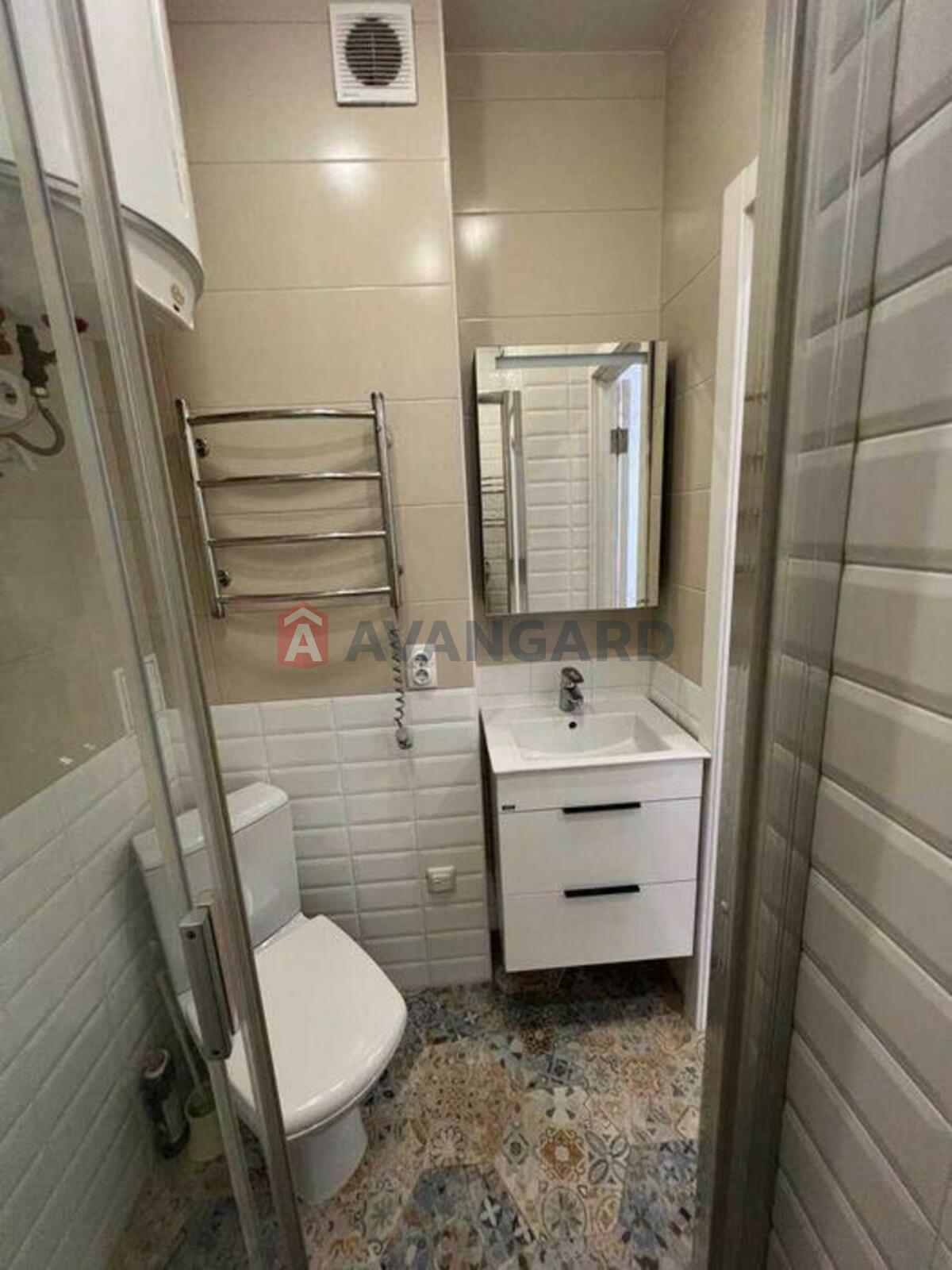 1 ��. ��������, 20/-/4 ��. �., 13/16 ������ ���� 16