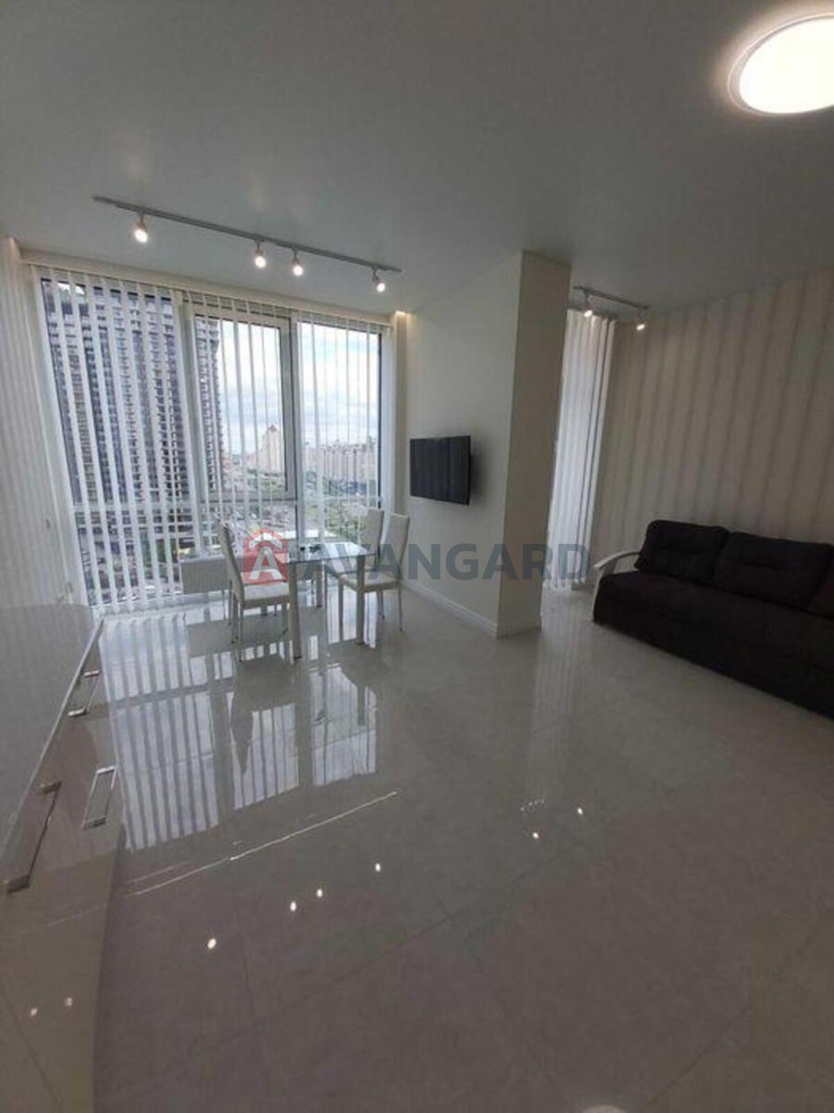 2 ��. ��������, 80/-/30 ��. �., 11/26 ������ ���� 6