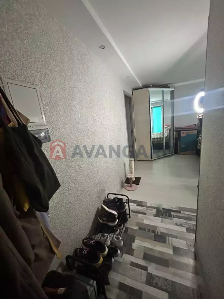 2 ��. ��������, 44/28/6 ��. �., 2/5 ������ ���� 8