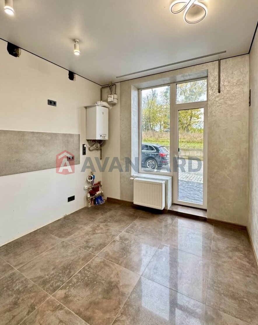 1 ��. ��������, 40/19/11 ��. �., 1/4 ������ ���� 4