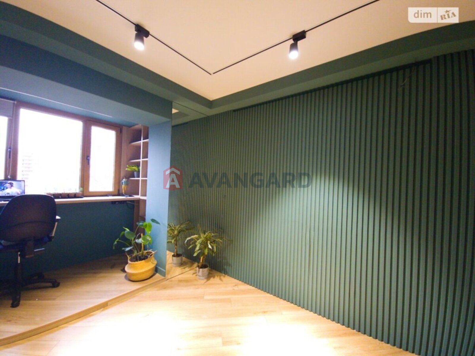 3 ��. ��������, 65/-/- ��. �., 6/9 ������ ���� 15