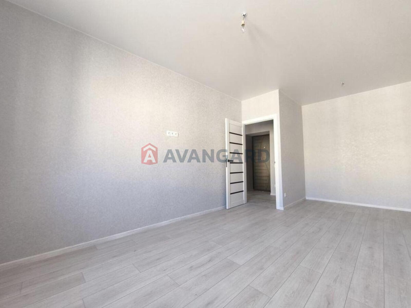 1 ��. ��������, 38/-/13 ��. �., 10/10 ������ ���� 10