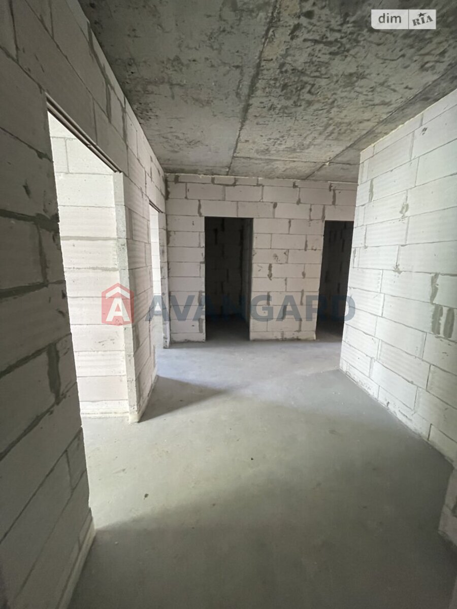 2 ��. ��������, 66/-/- ��. �., 8/8 ������ ���� 4