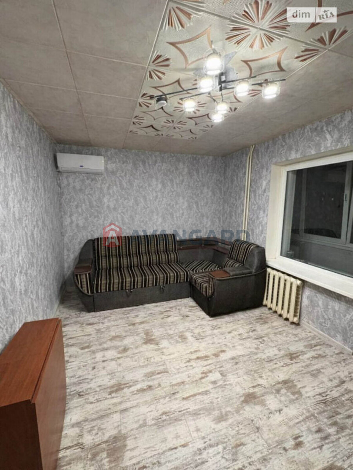 1 ��. ��������, 39/37/8 ��. �., 8/9 ������ ���� 4