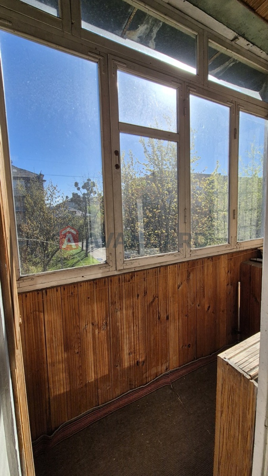 2 ��. ��������, 44/31/6 ��. �., 3/5 ������ ���� 9