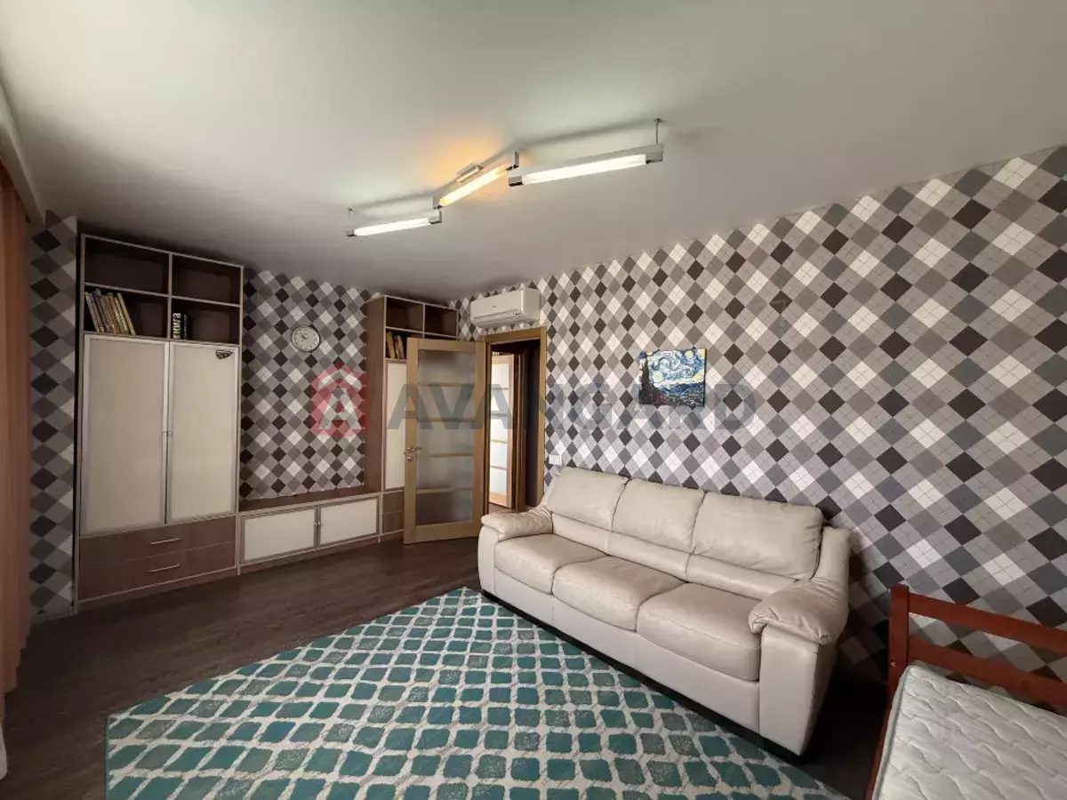 3 ��. ��������, 107/-/- ��. �., 7/16 ������ ���� 13