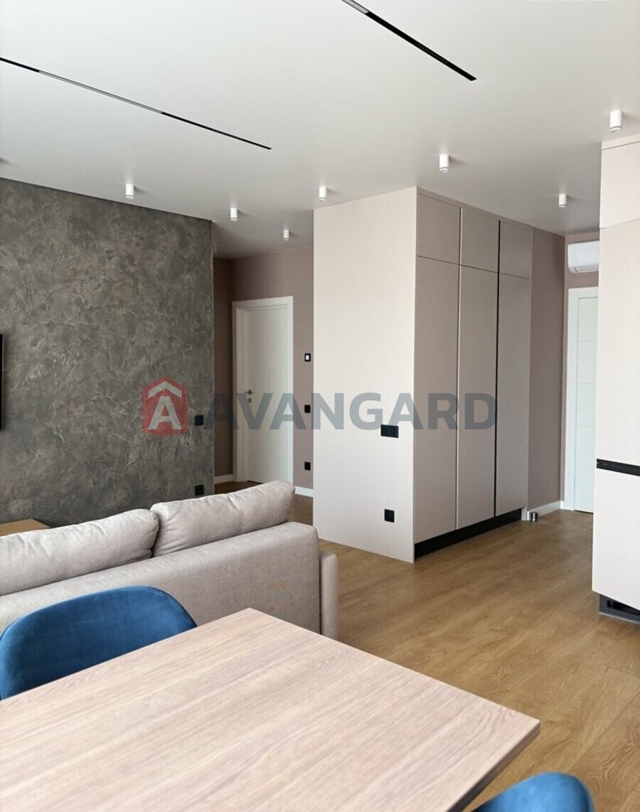 2 ����. ��������, 72/27/21 ��. �., 23/26 ���� ���� 9