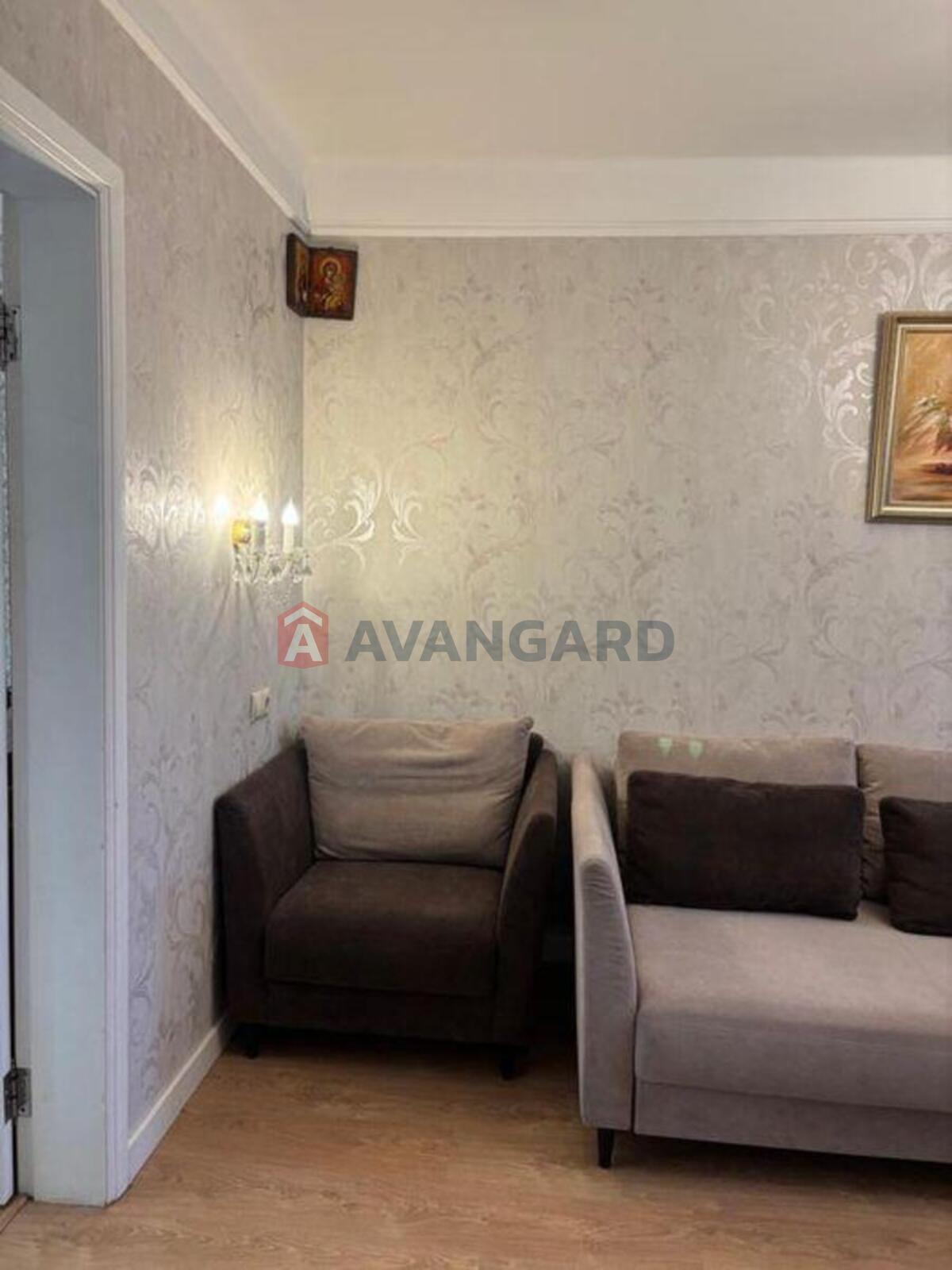 3 ��. ��������, 59/-/7 ��. �., 6/9 ������ ���� 3