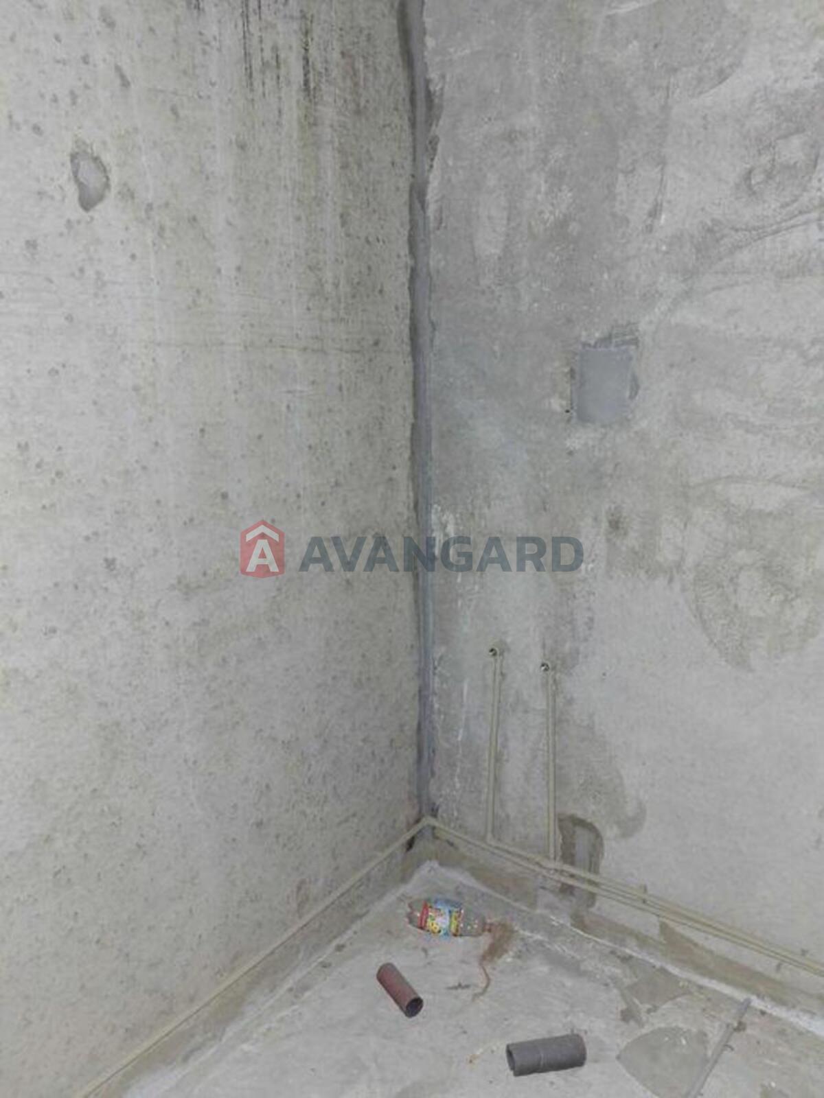 3 ��. ��������, 82/-/12 ��. �., 24/24 ������ ���� 13