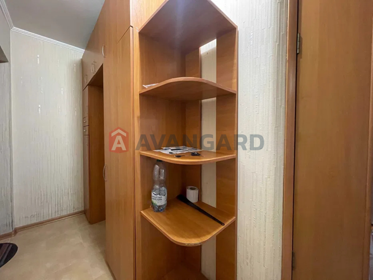 1 ��. ��������, 31/-/6 ��. �., 4/5 ������ ���� 7