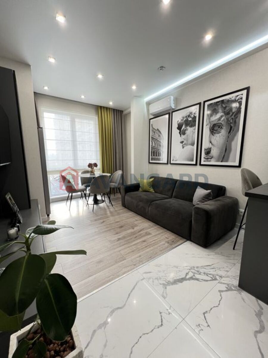 3 ����. ��������, 55/-/18 ��. �., 5/16 ���� ���� 2