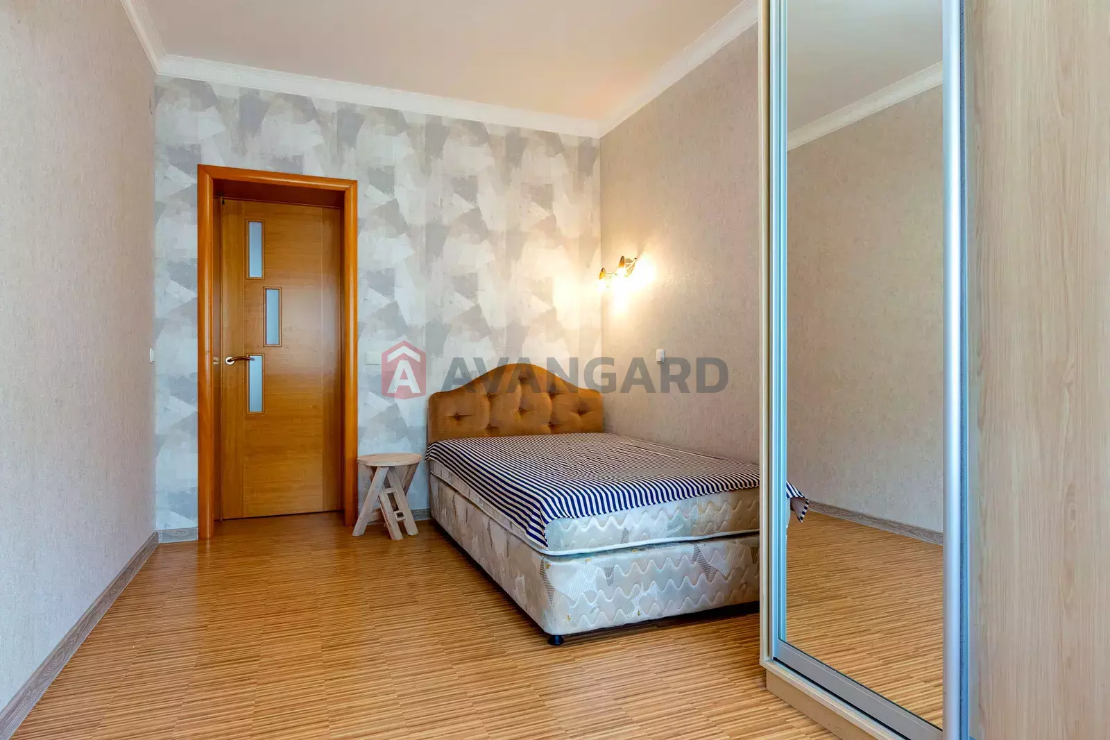 4 кім. квартира, 103/49/23 кв. м., 8/11 поверх фото 11 4 кім. квартира, 103/49/23 кв. м., 8/11 поверх фото 11