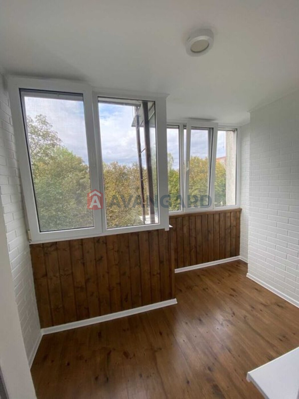 3 ��. ��������, 65/-/10 ��. �., 5/9 ������ ���� 14