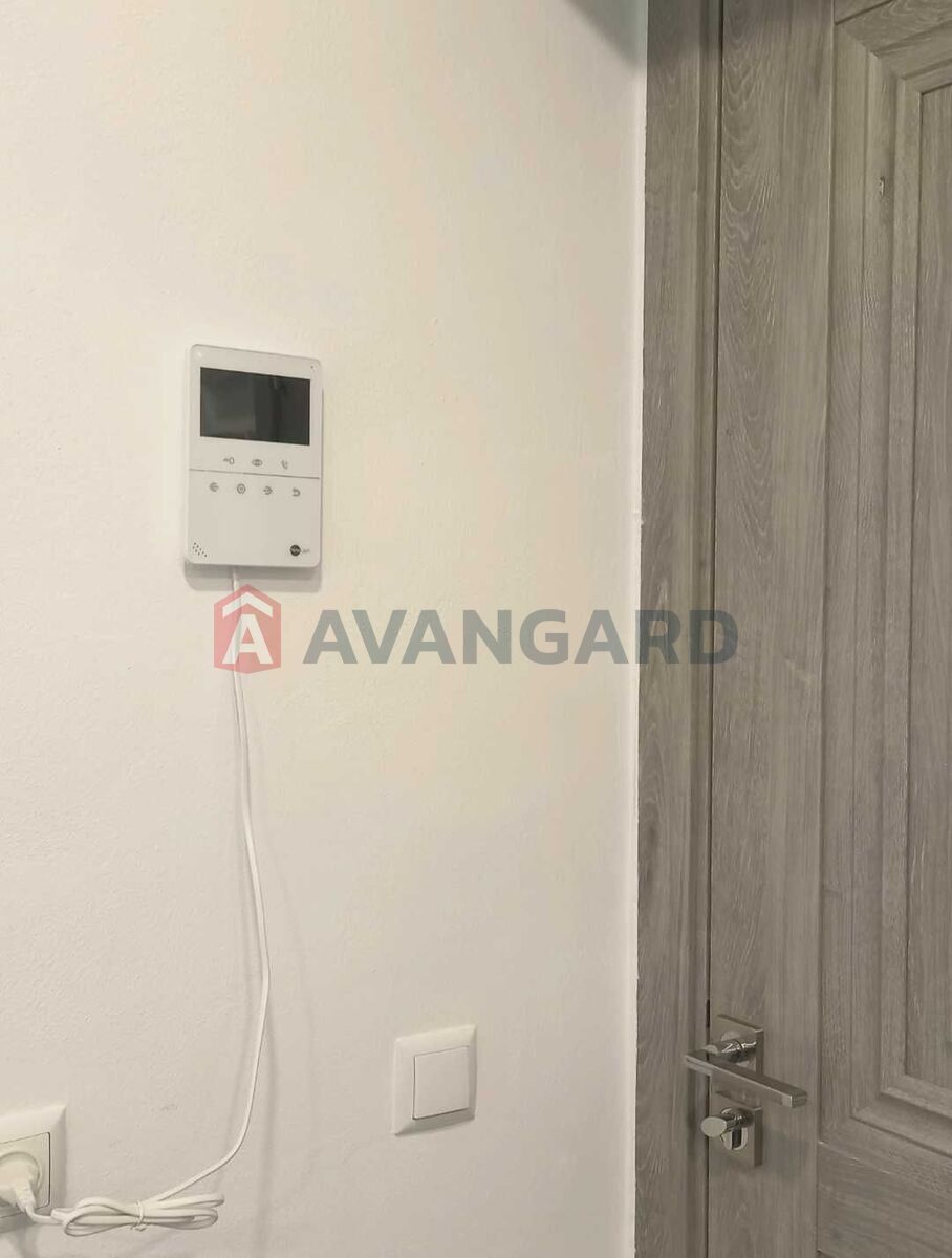 1 ��. ��������, 40/30/10 ��. �., 2/5 ������ ���� 12