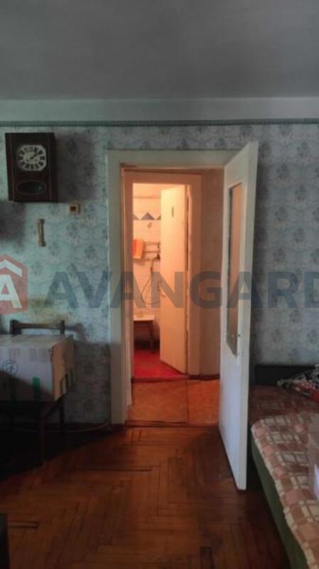 2 ��. ��������, 46/-/6 ��. �., 2/5 ������ ���� 10