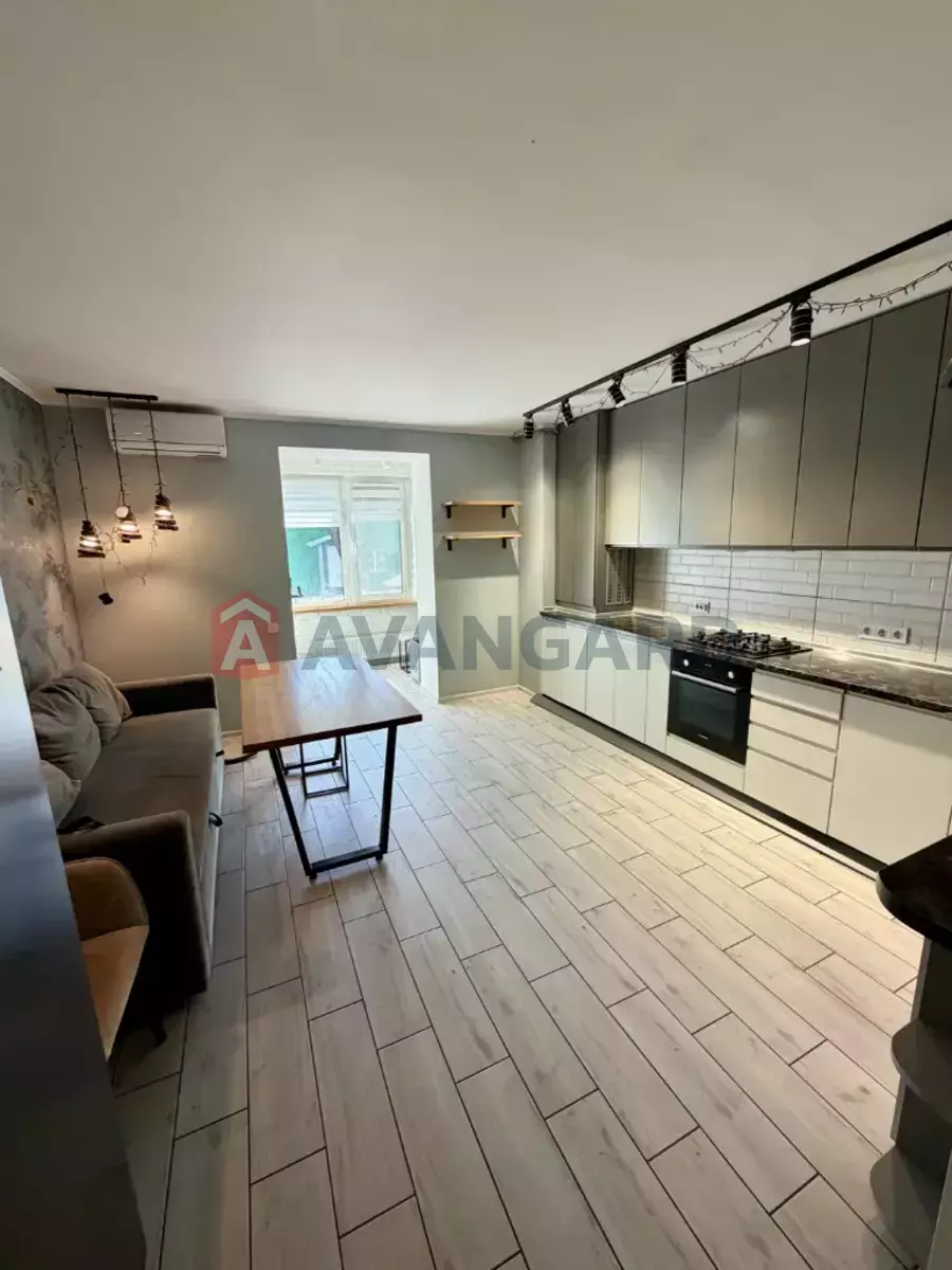 3 ��. ��������, 80/53/- ��. �., 1/10 ������ ���� 3