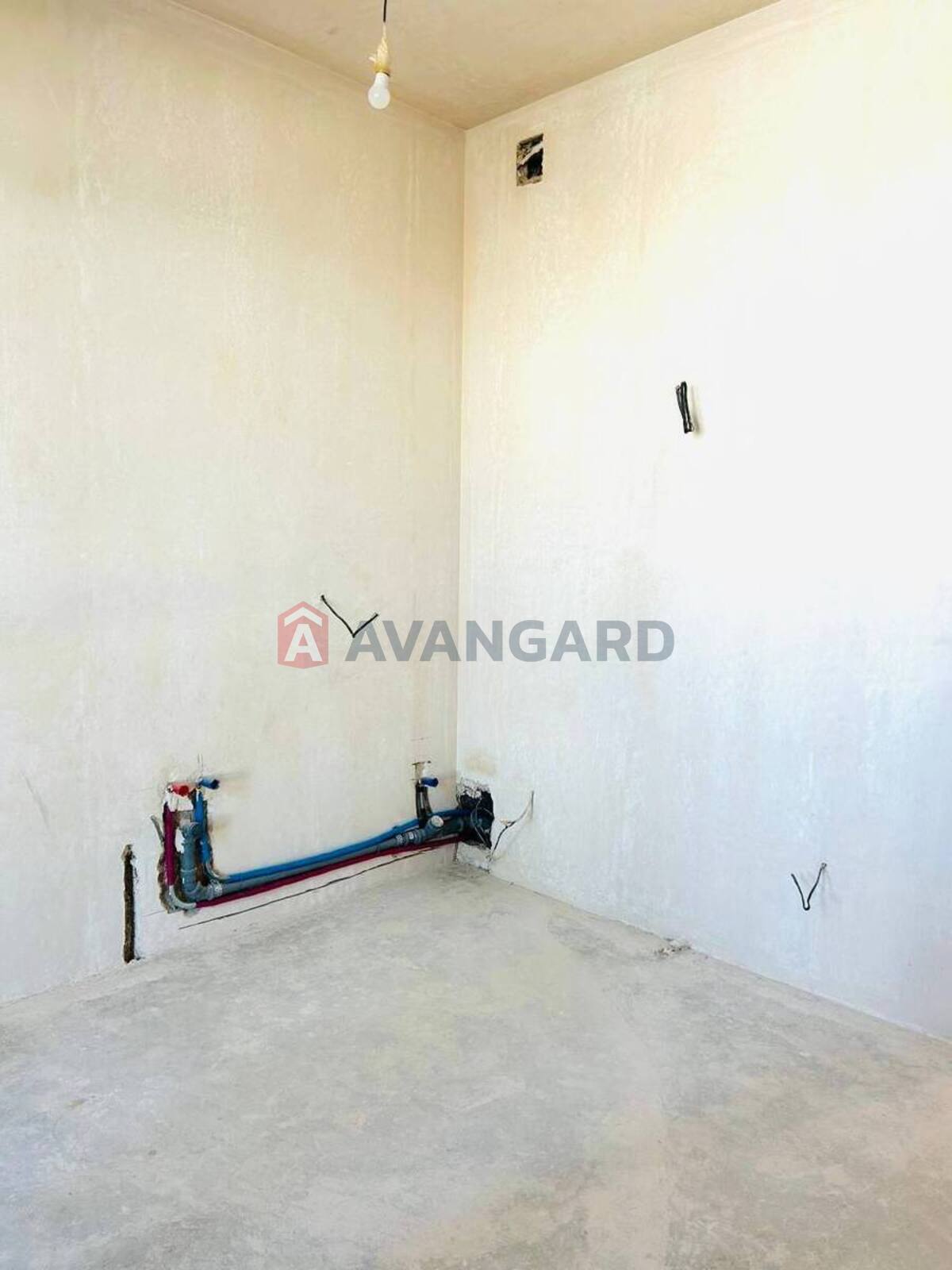 1 ��. ��������, 58/22/12 ��. �., 17/23 ������ ���� 10