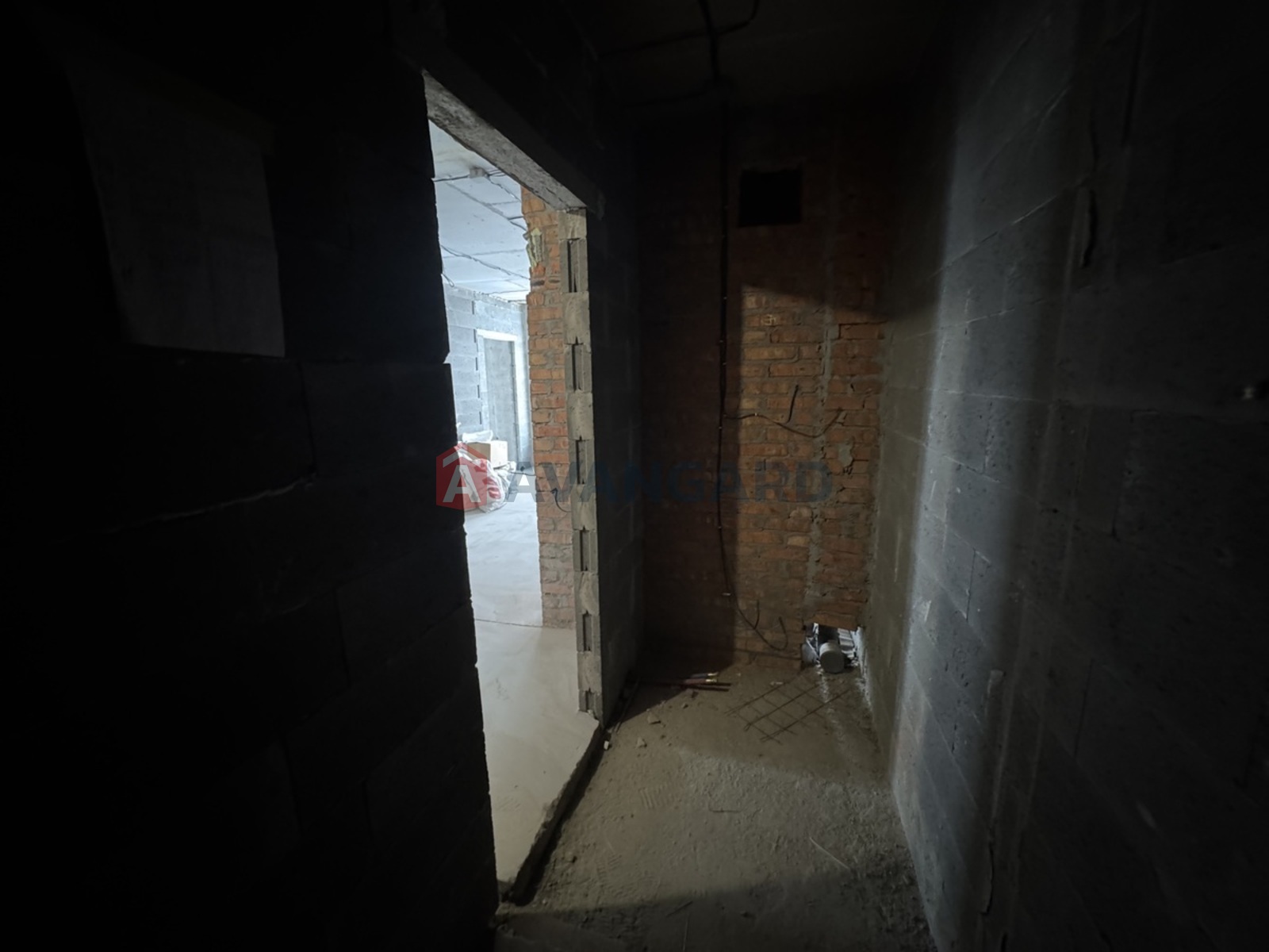 2 ��. ��������, 69/45/22 ��. �., 21/26 ������ ���� 6