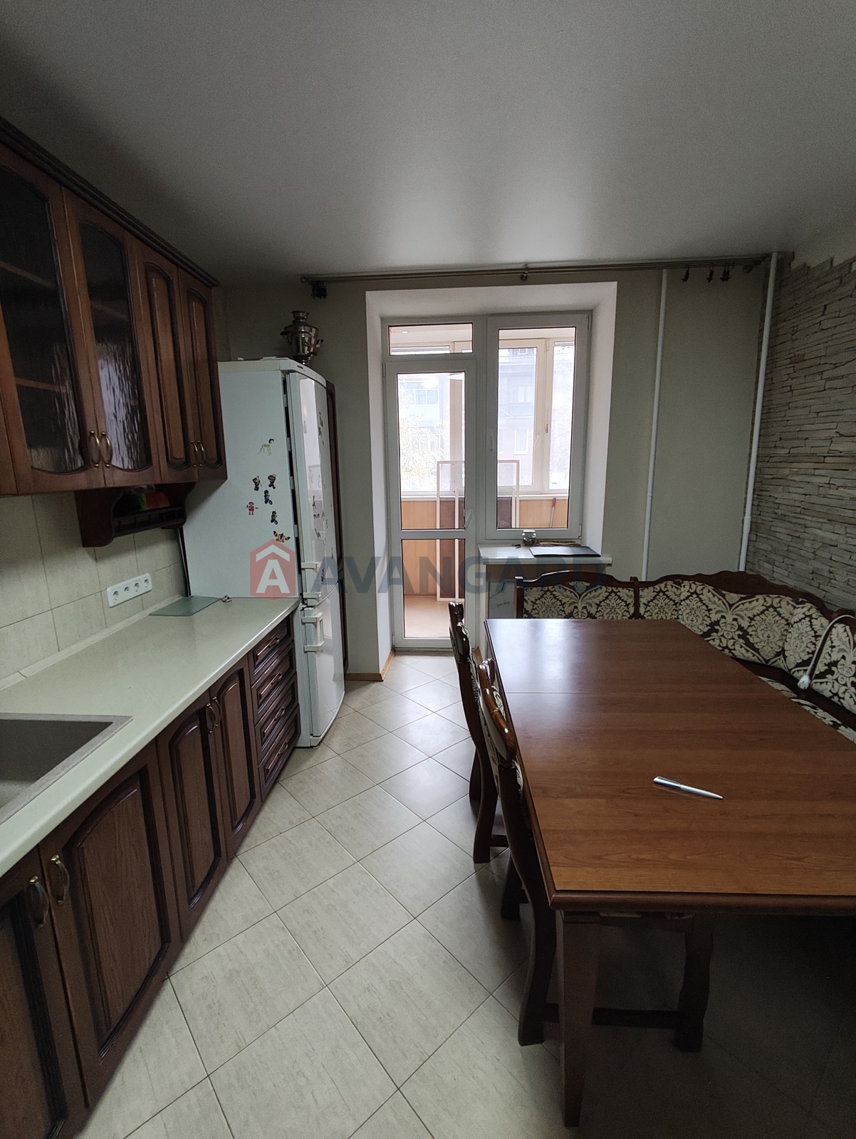 3 ��. ��������, 112/-/25 ��. �., 3/9 ������ ���� 1