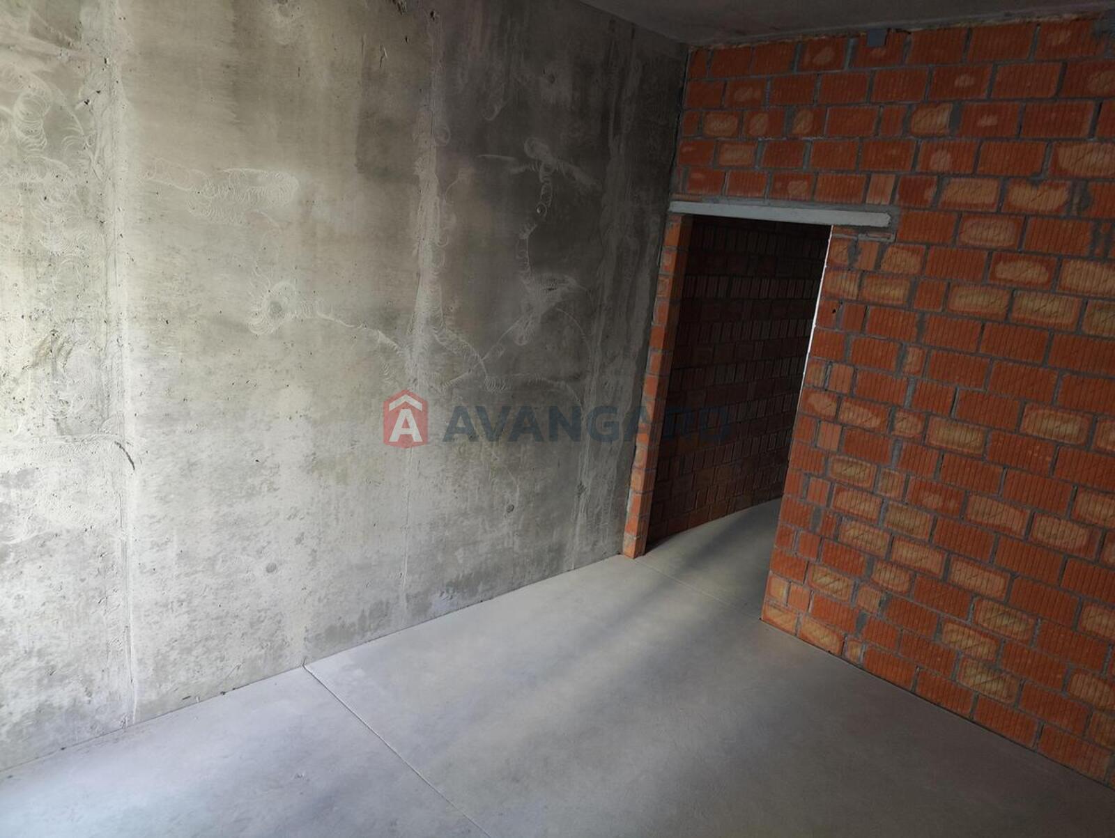 2 ��. ��������, 64/23/20 ��. �., 5/8 ������ ���� 17