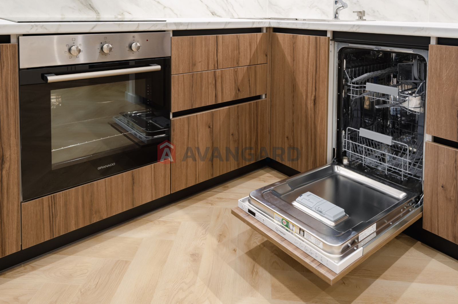 1 ��. ��������, 54/20/15 ��. �., 28/36 ������ ���� 11