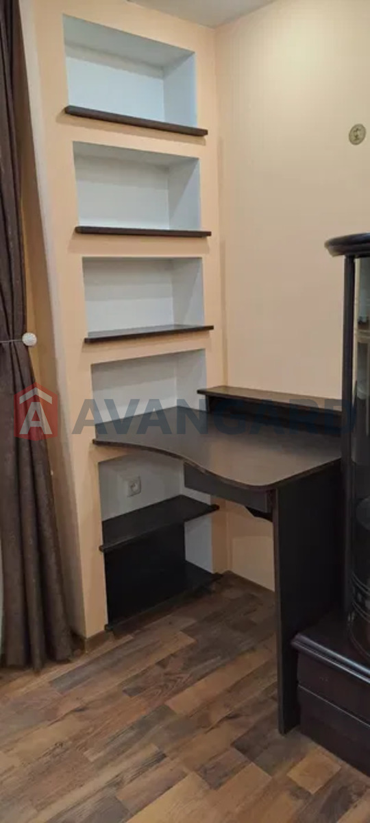 1 . , 28/-/4 . ., 2/9   7