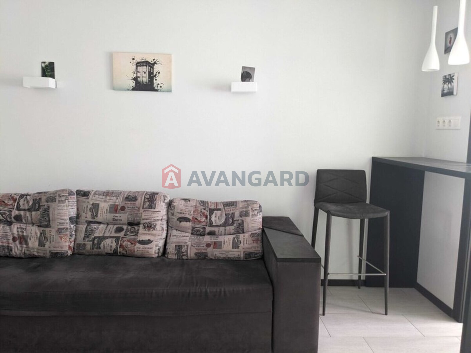 4 . , 102/-/10 . ., 9/10   6