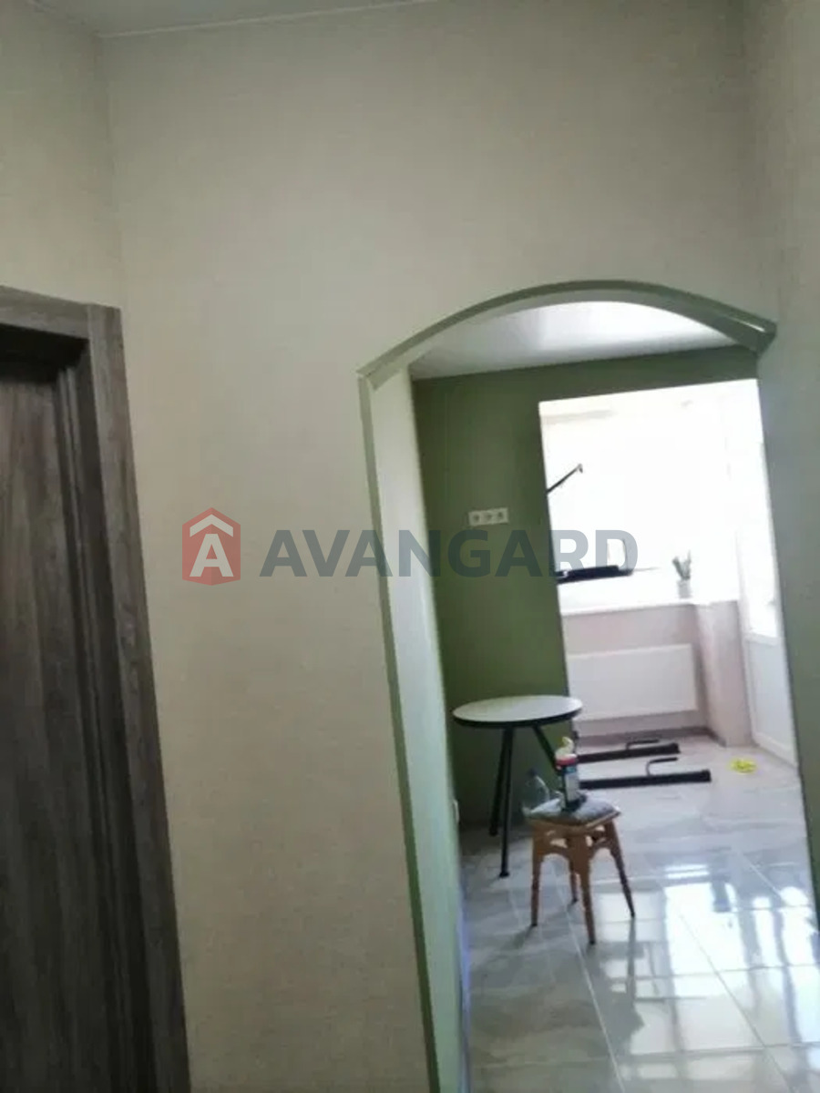 1 ��. ��������, 39/-/12 ��. �., 5/5 ������ ���� 4