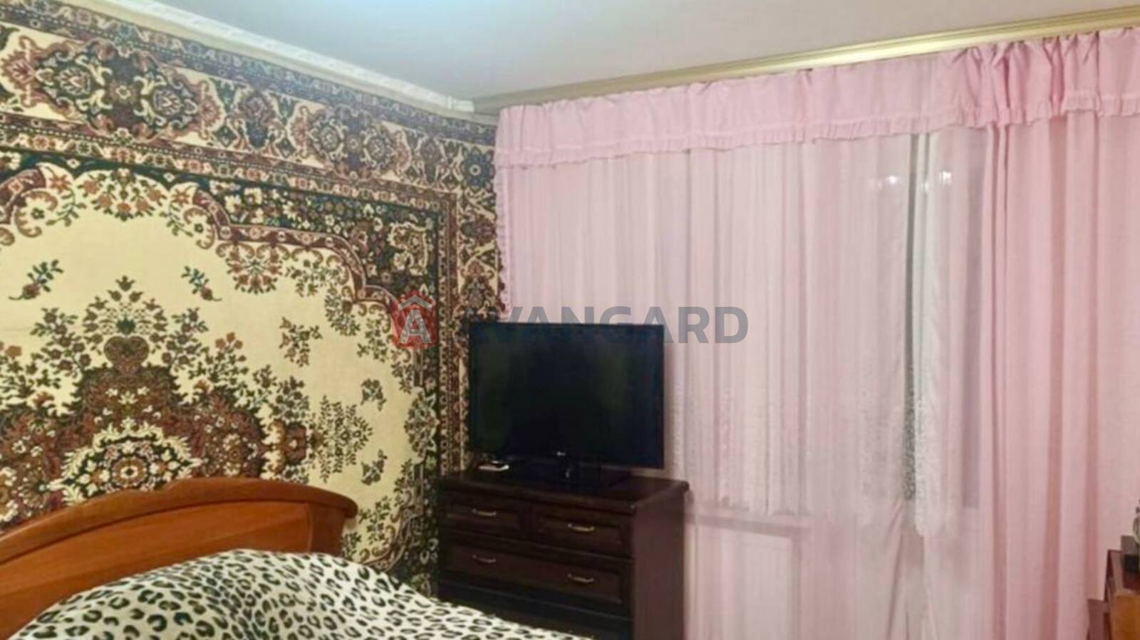 3 ��. ��������, 67/-/7 ��. �., 4/9 ������ ���� 2