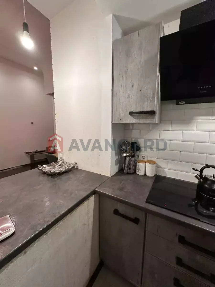 2 ��. ��������, 53/30/8 ��. �., 3/3 ������ ���� 3