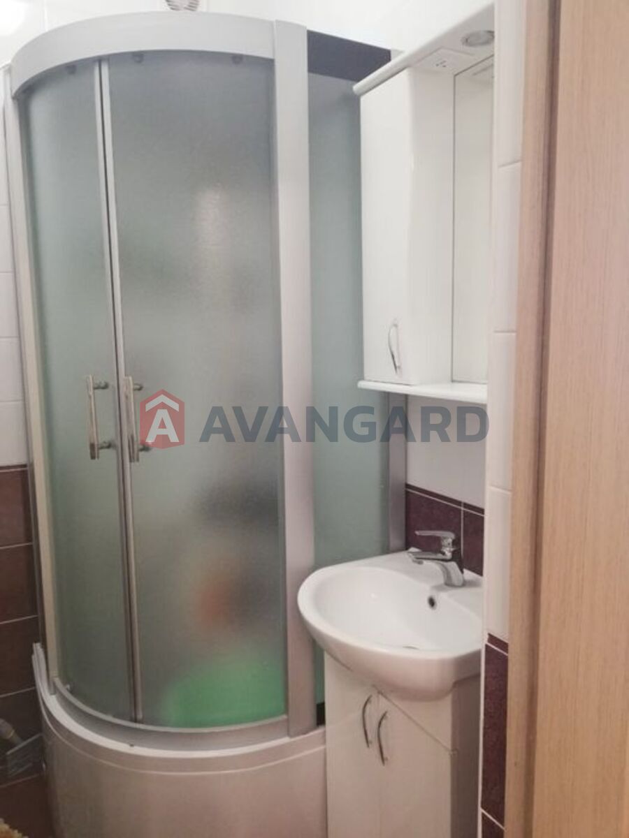 1 ����. ��������, 44/-/10 ��. �., 2/10 ���� ���� 7