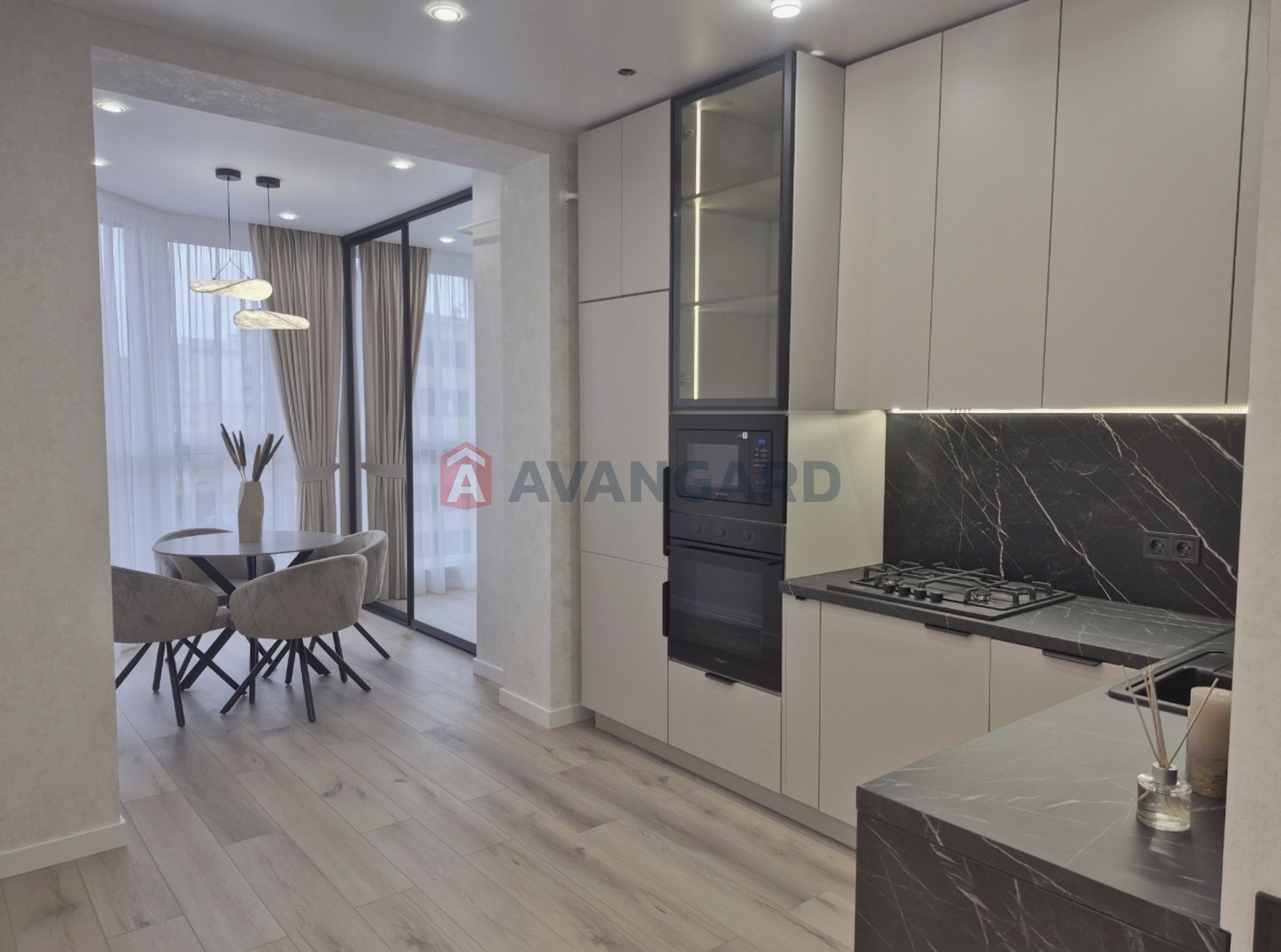 1 ����. ��������, 41/20/18 ��. �., 7/10 ���� ���� 1