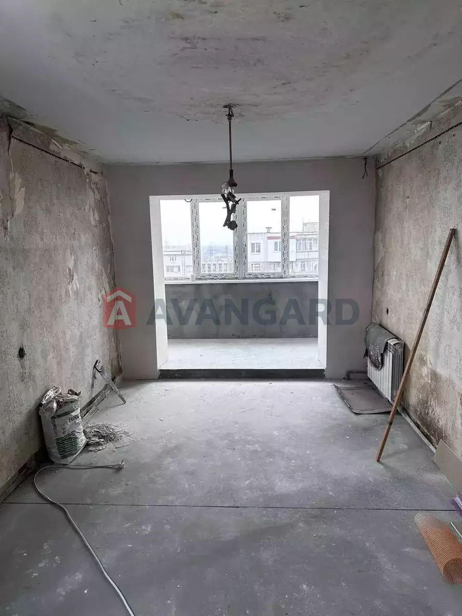 4 ����. ��������, 87/-/- ��. �., 9/9 ���� ���� 2