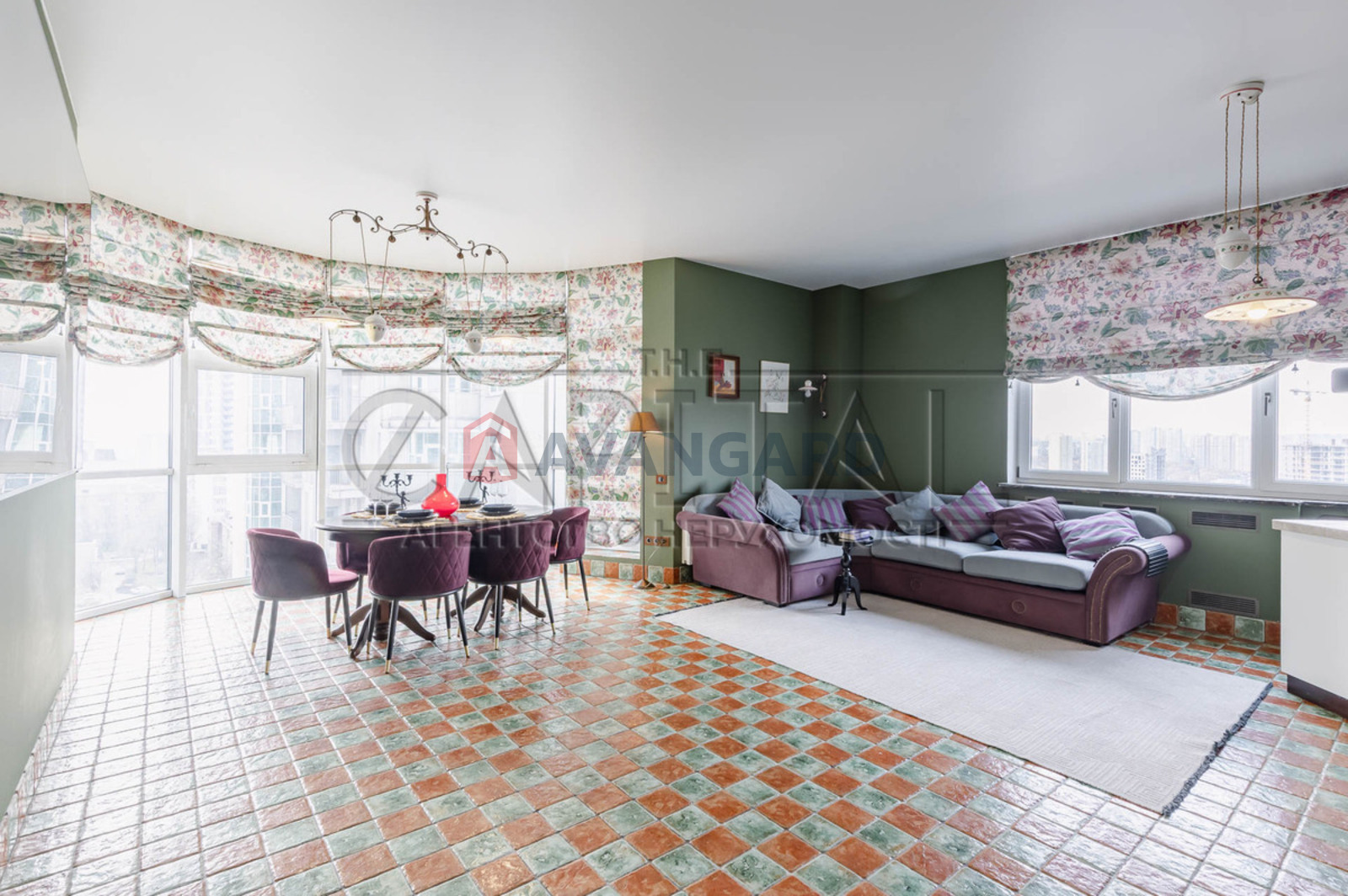 4 ��. ��������, 160/80/40 ��. �., 8/25 ������ ���� 4