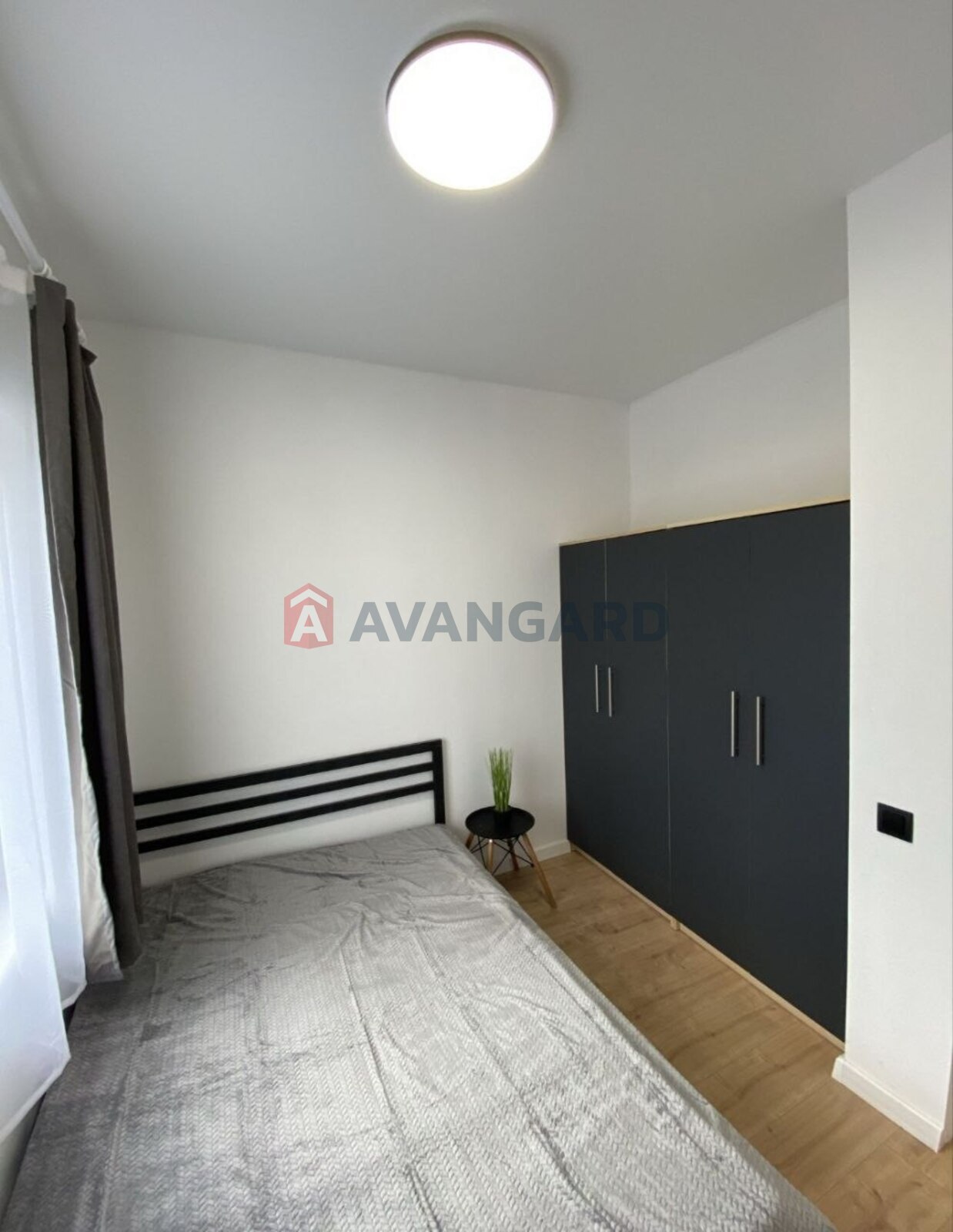 1 ����. ��������, 25/-/13 ��. �., 2/5 ���� ���� 11