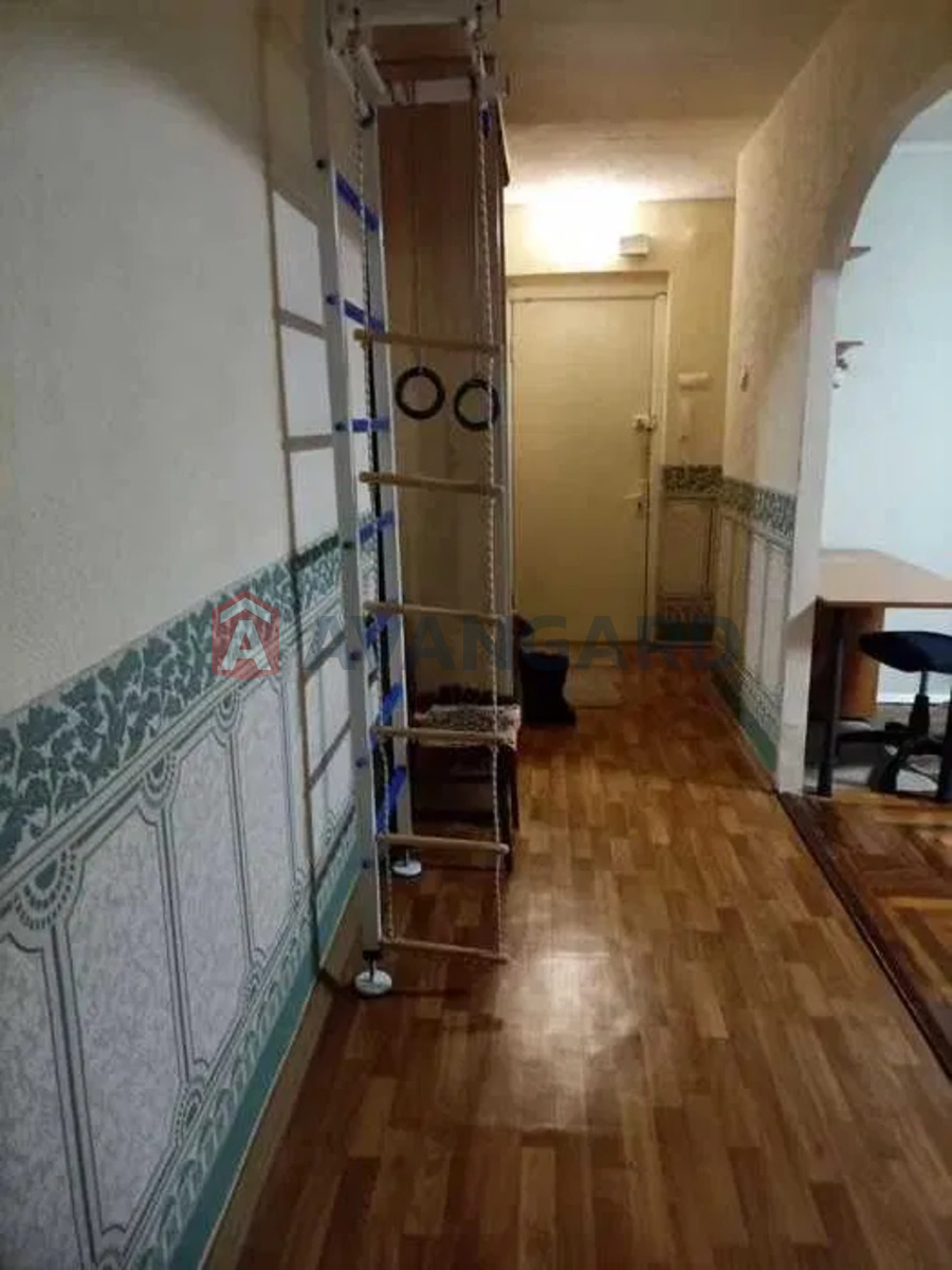 3 ��. ��������, 64/-/7 ��. �., 7/9 ������ ���� 4