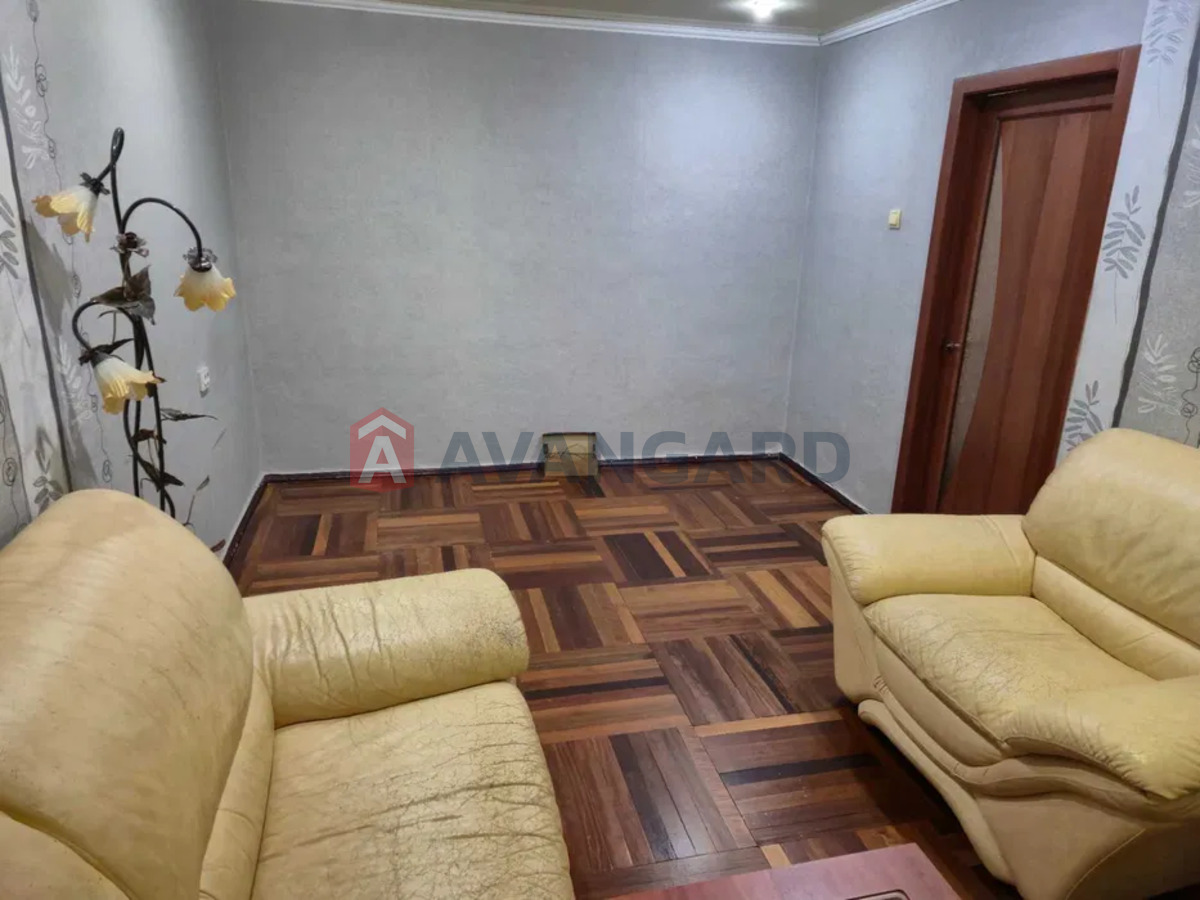 2 ����. ��������, 49/-/8 ��. �., 4/9 ���� ���� 12