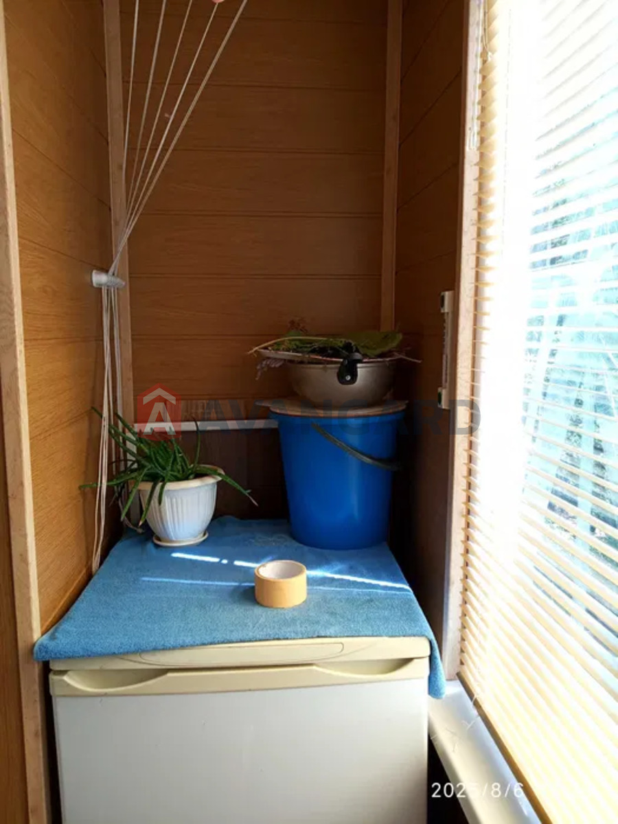 2 ��. ��������, 46/-/6 ��. �., 3/5 ������ ���� 12