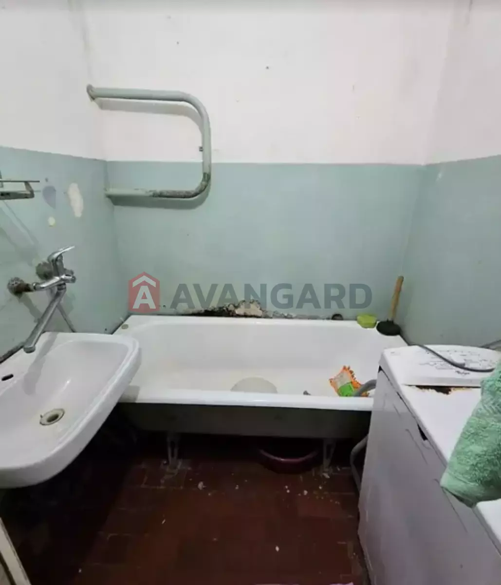 2 ��. ��������, 52/-/- ��. �., 8/16 ������ ���� 5