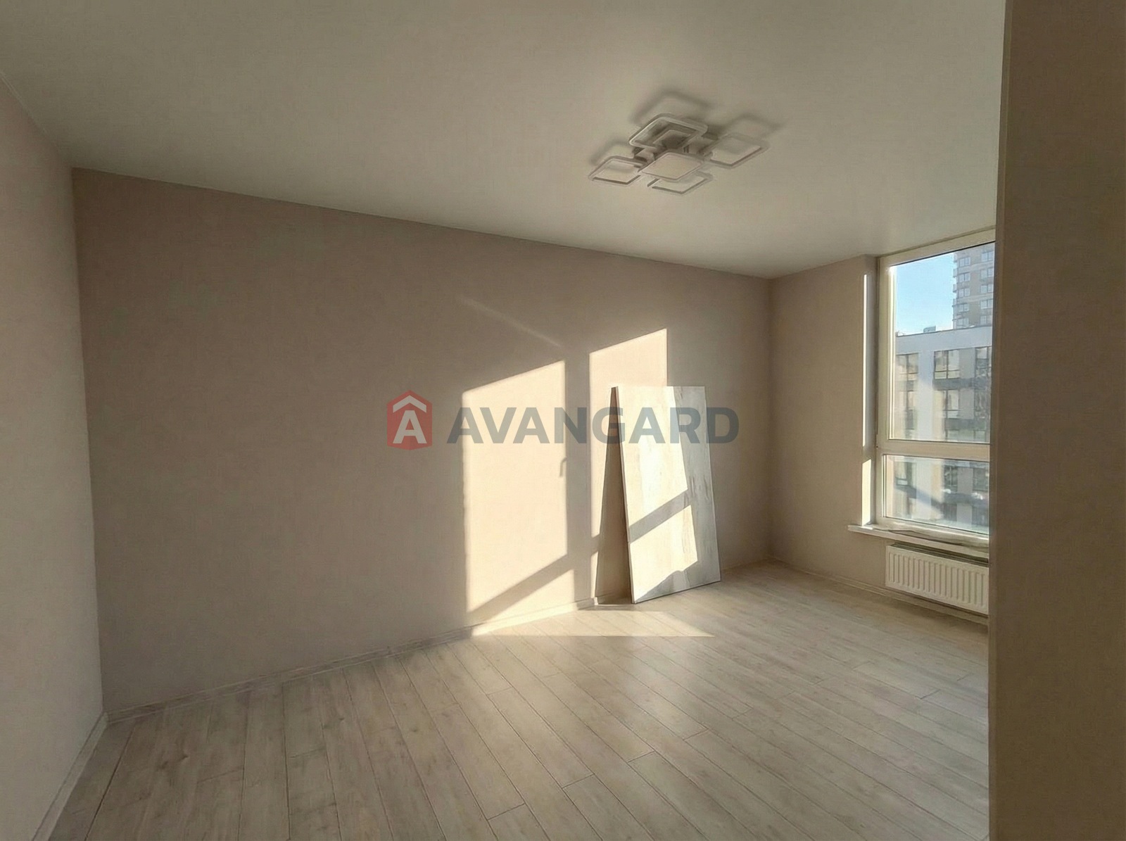 1 ����. ��������, 40/-/14 ��. �., 10/16 ���� ���� 21